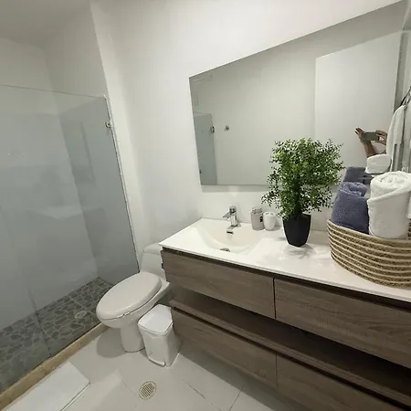 Apartamento En Morros En Primera Linea De Playa *