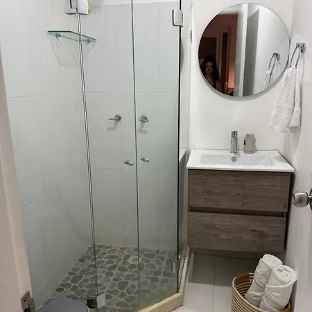 En Morros En Primera Linea De Playa Apartamento